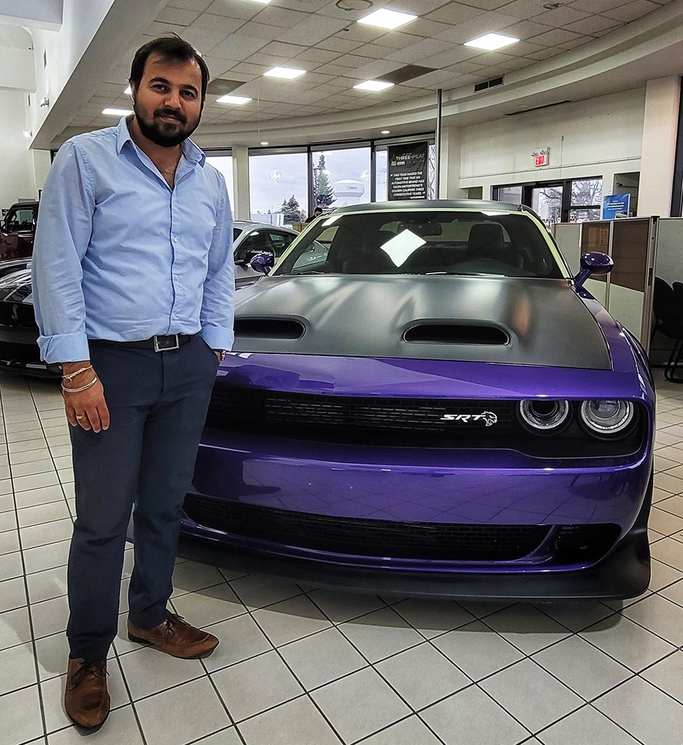 Aftab Huda is the Used car manager at Scarsview Chrysler.